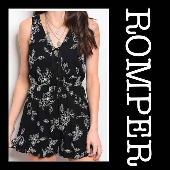 FLORAL ROMPER - Picture 5 of 7